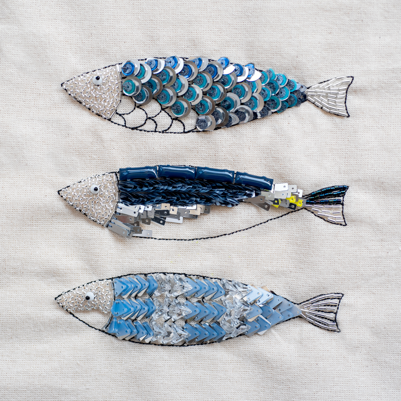 魚の刺繍のサンプル